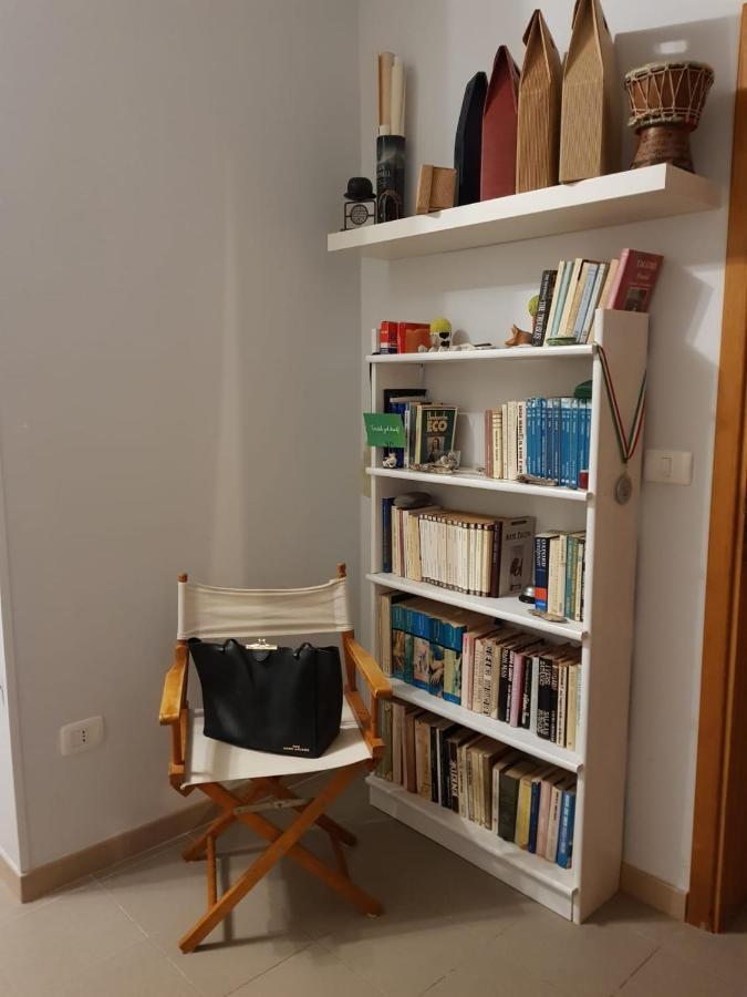 פקינו La Casa Di Melina - Home Book & Green Lovely Terrace מראה חיצוני תמונה